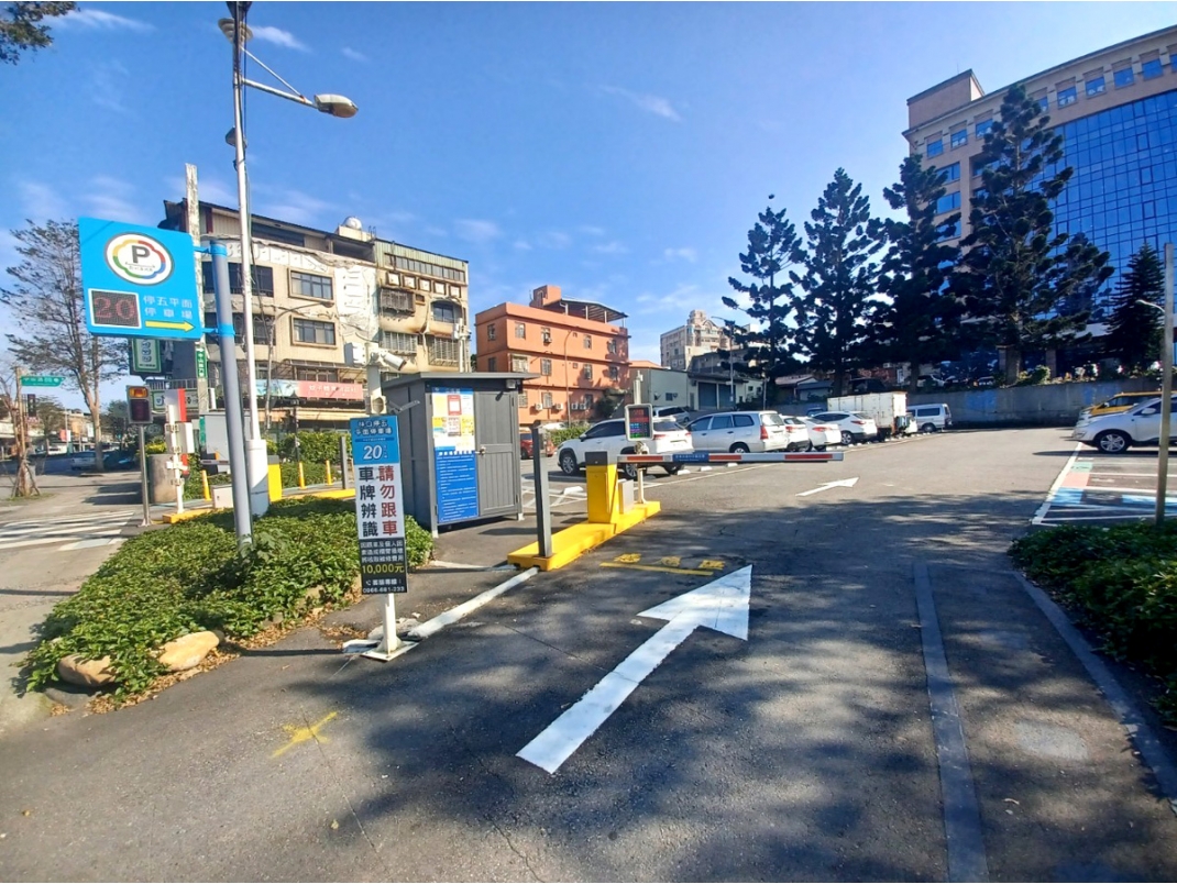林口停五停車場