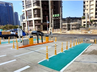 桃園大園致維停車場