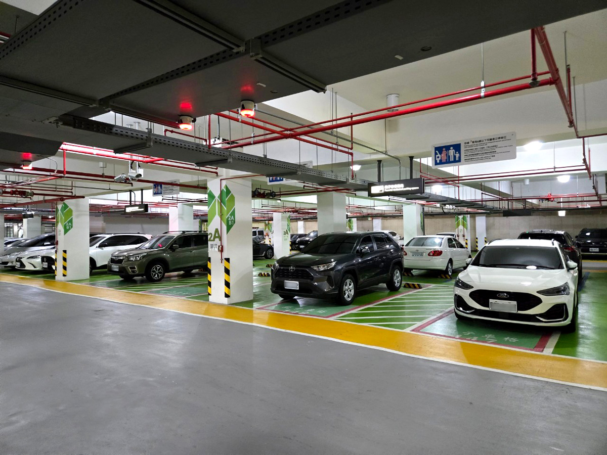 中央公園地下停車場