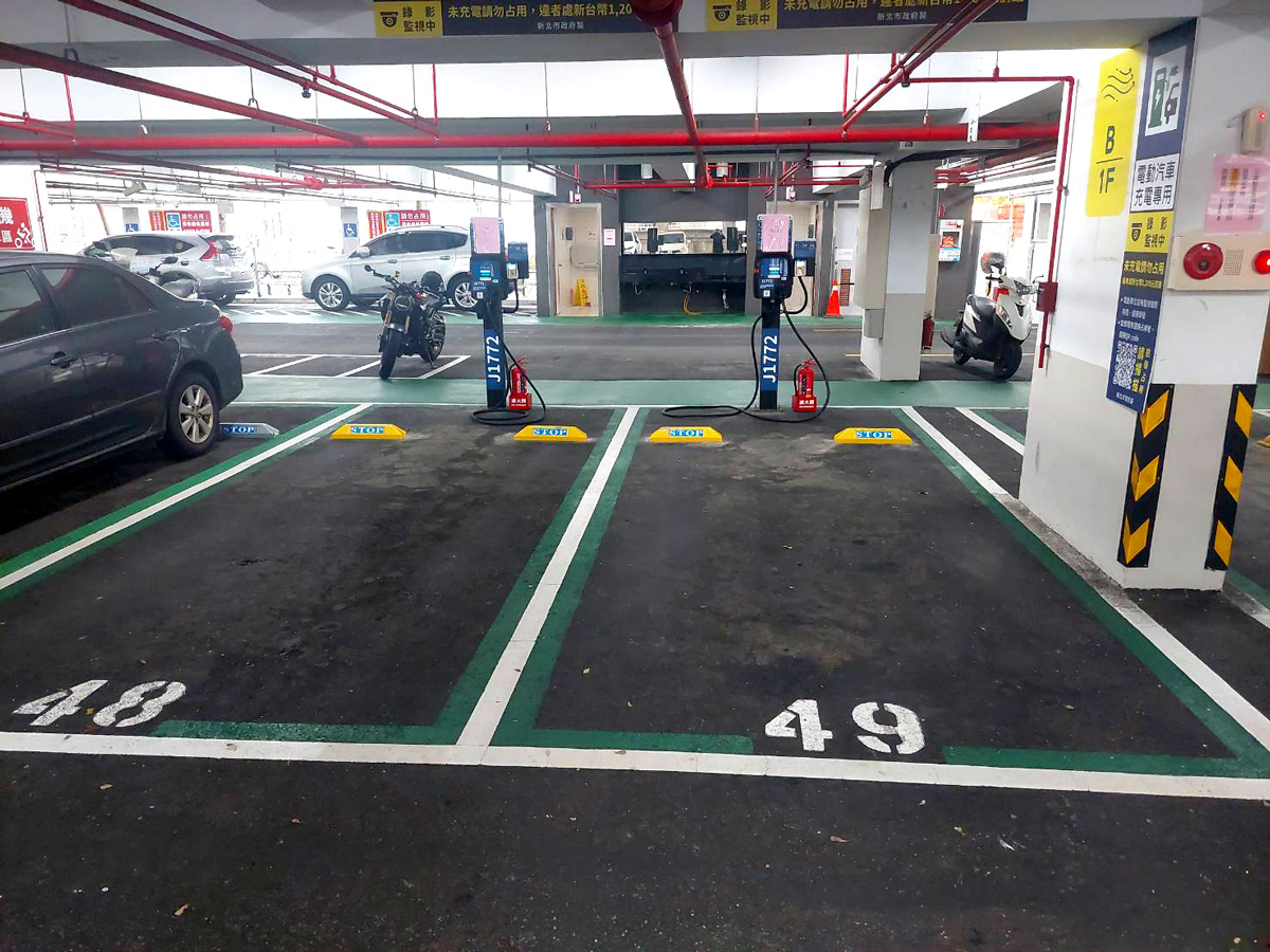 中興低碳立體停車場