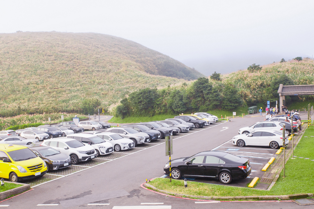 陽明山擎天崗停車場
