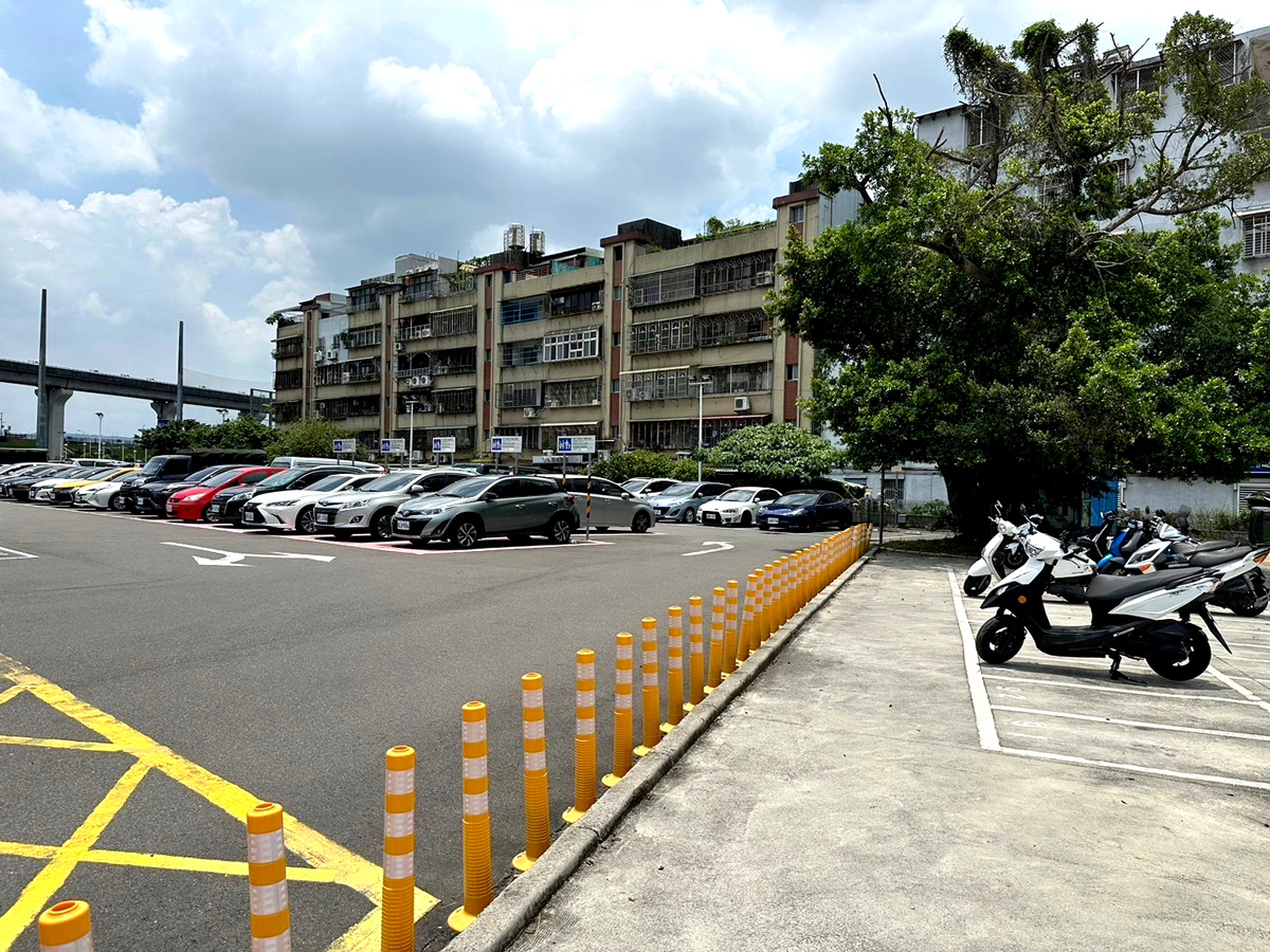 文中小平面停車場