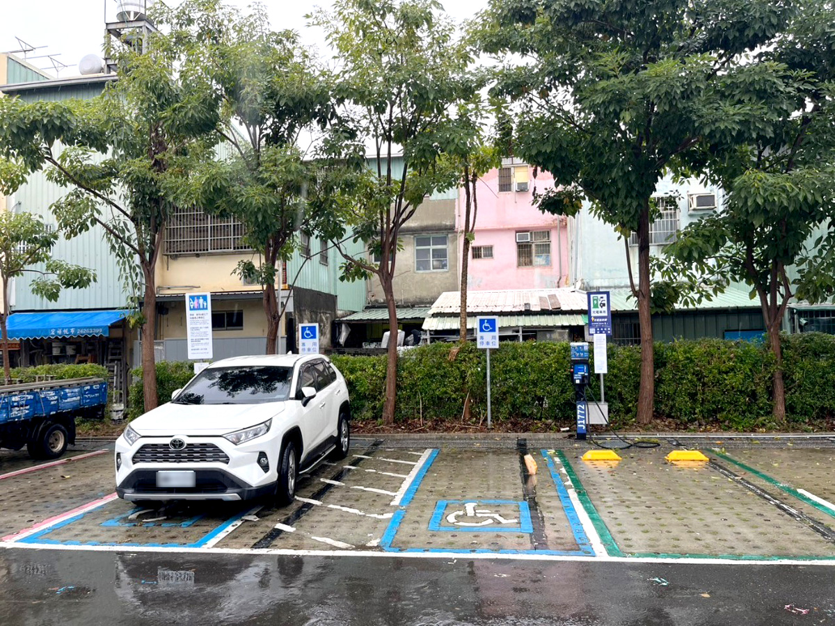 永和巷平面停車場