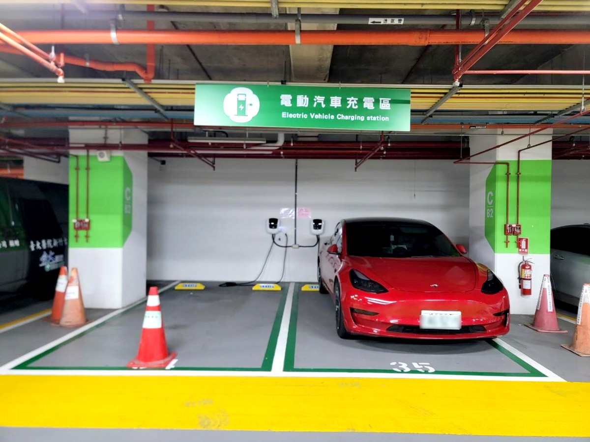 臺大新竹生醫分院停車場