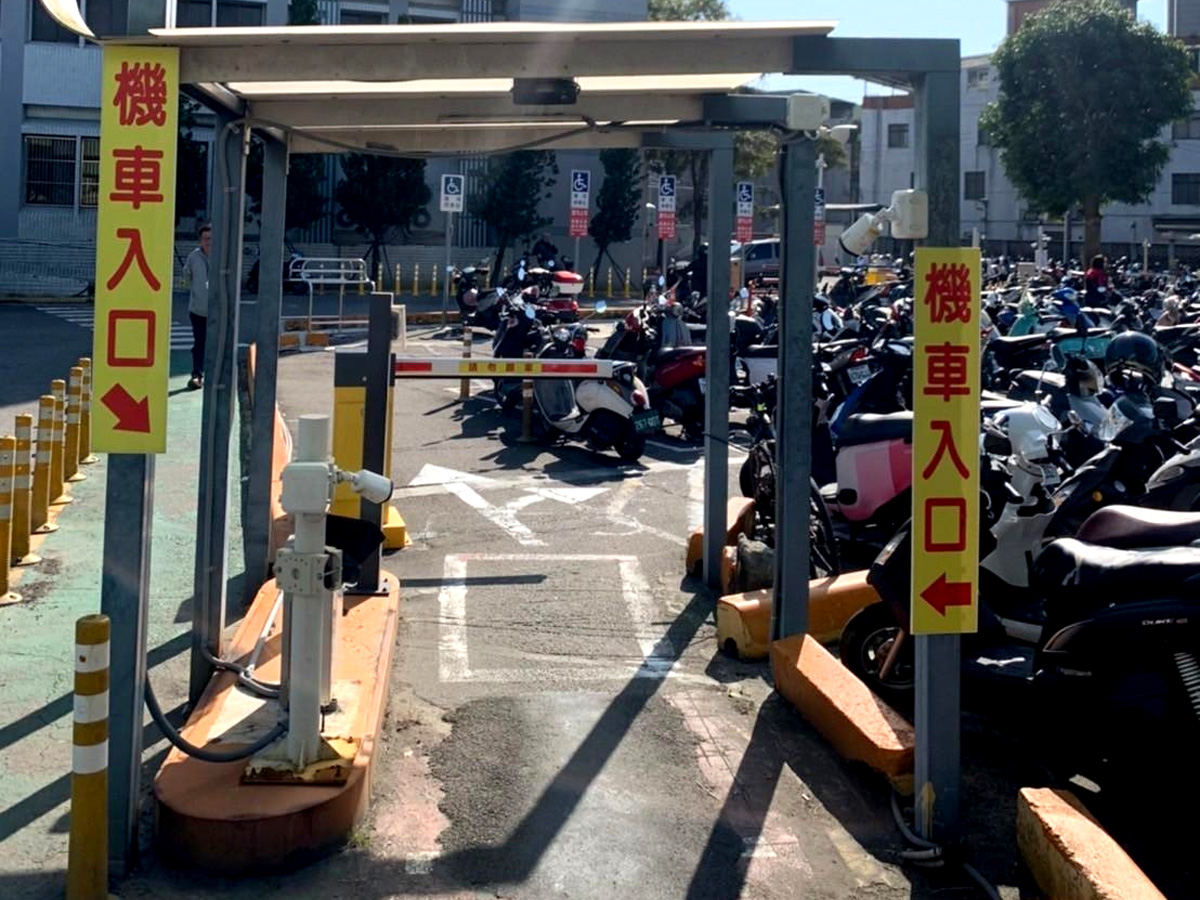 榮民總醫院新竹分院停車場