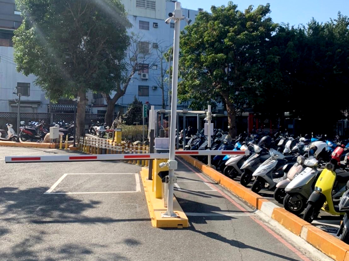 榮民總醫院新竹分院停車場