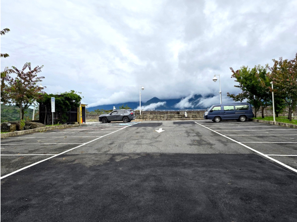 梨山櫻緣丘停車場