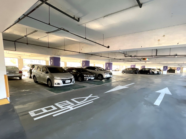 高雄林園立體停車場