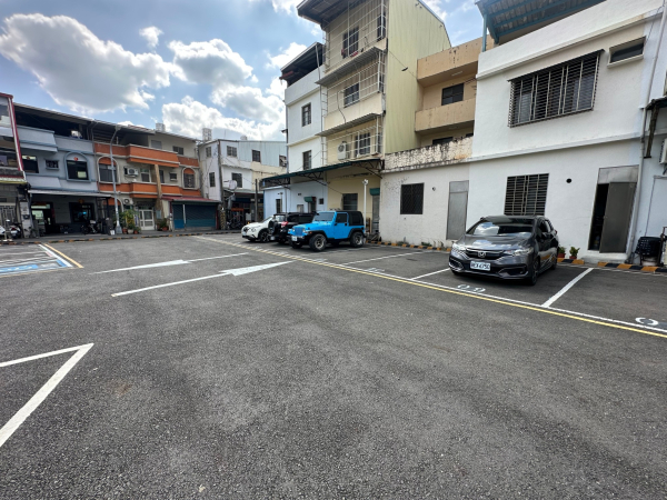 高雄甲仙林森停車場B區