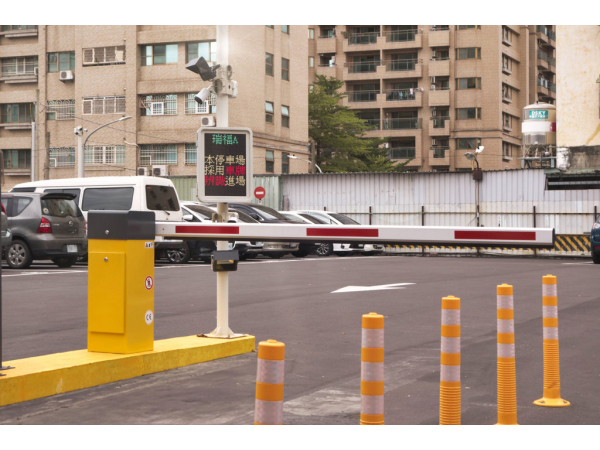 高雄瑞福A停車場