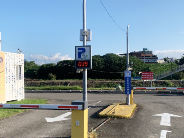 新北五股疏洪遙控賽車場停車場