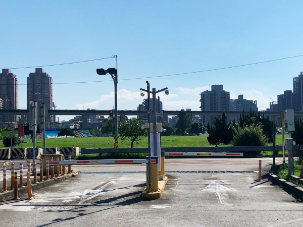 新北三重樂遊天地停車場