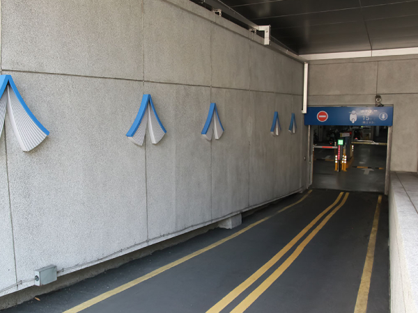 高雄大東文化藝術中心地下停車場