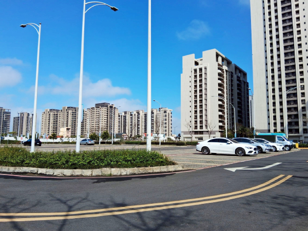 台中四維停車場
